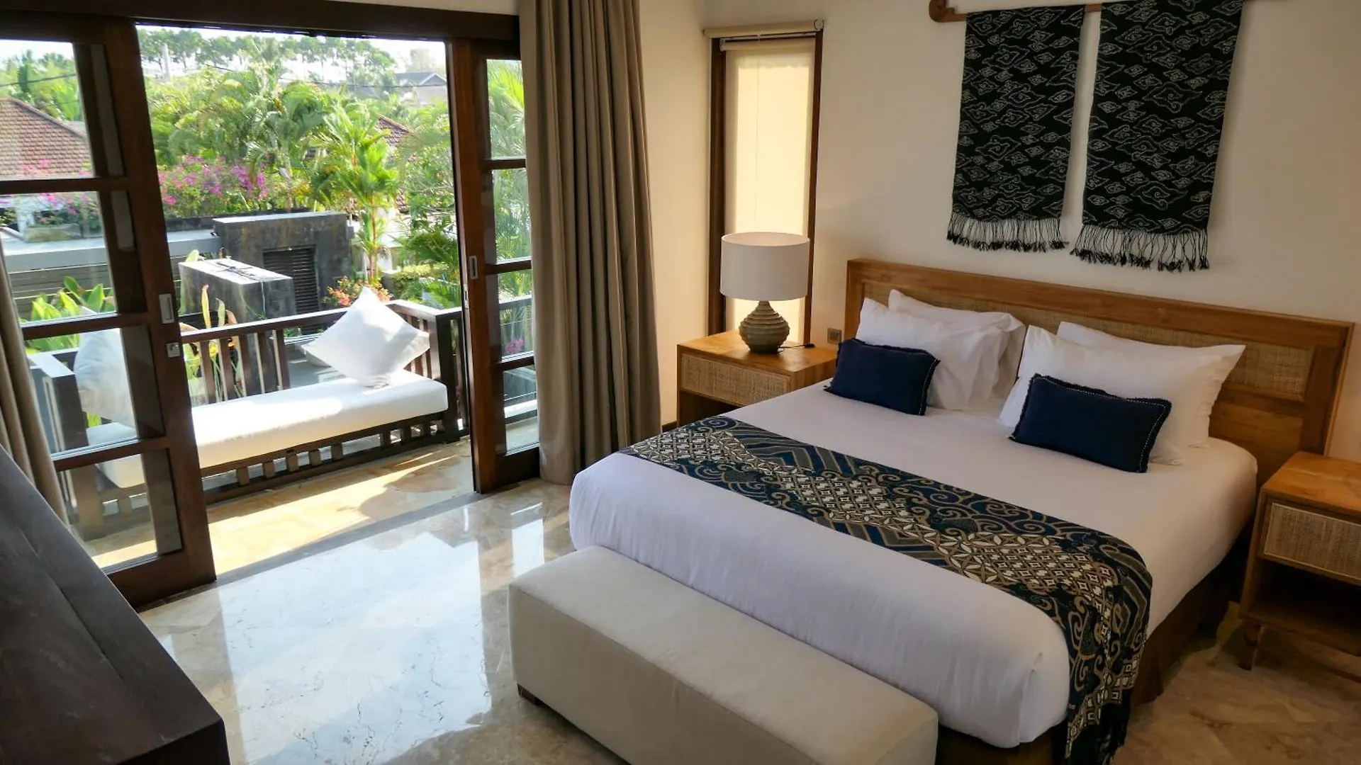 Noco Luxury Villa Seminyak